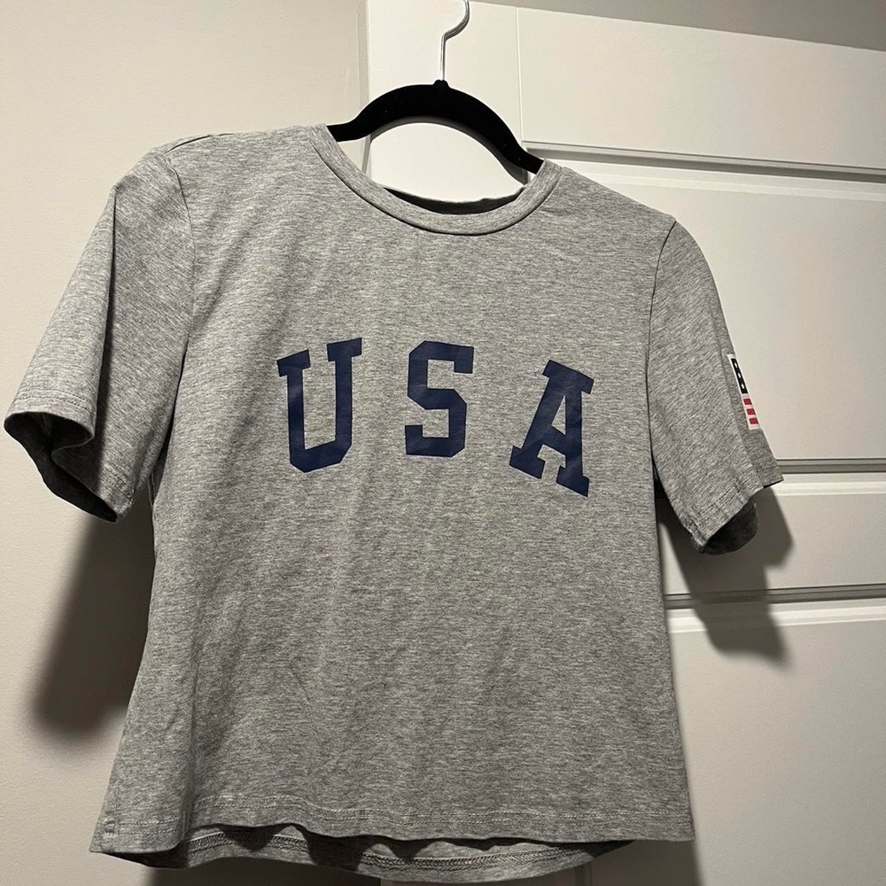 Womens M USA cropped shirt